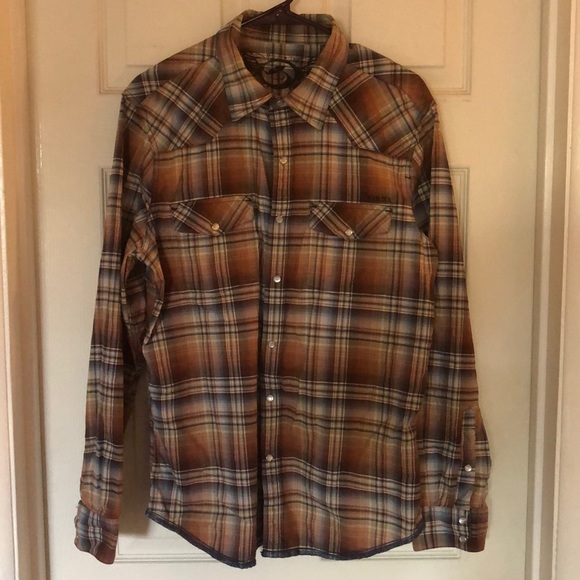 Other - Men’s western-style cowboy shirt.